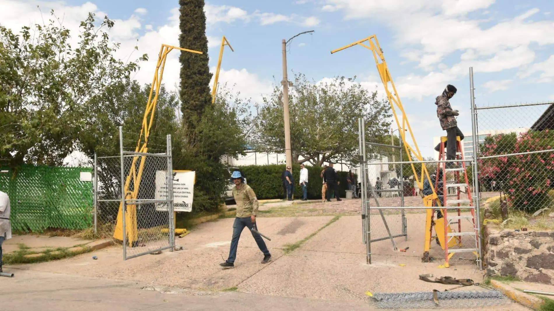 embargan La Hacienda Drive Inn